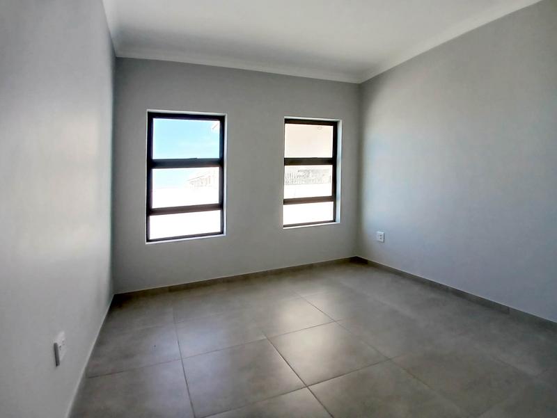 3 Bedroom Property for Sale in Sandy Point Western Cape